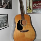 Martin D-18L 04.jpg